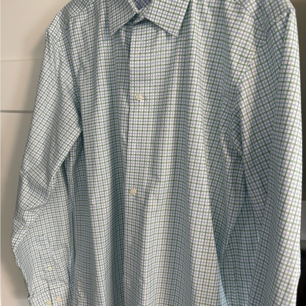 Egara Green and White Casual Button Down Shirt